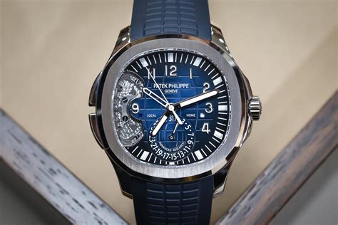 patek philippe travel time aquanaut